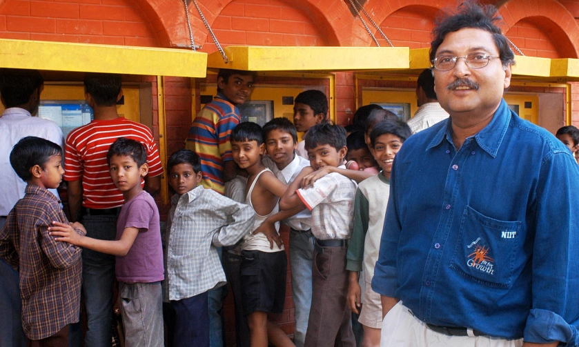 whole in the wall experiment en sugatra mitra
